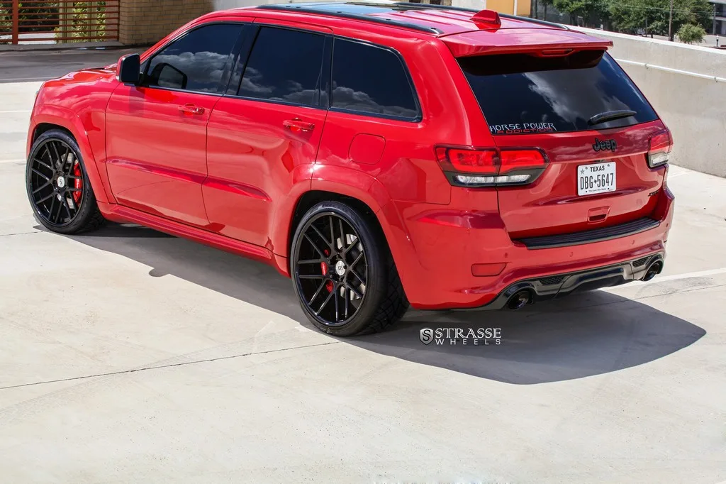 Strasse SM7 Deep Concave on Jeep Grand Cherokee WK2 (2011-2021), photo 9