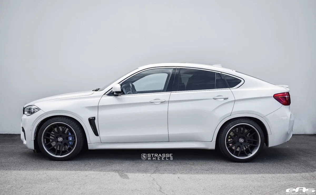 Strasse SM7 Deep Concave on BMW X6 M F16, photo 4