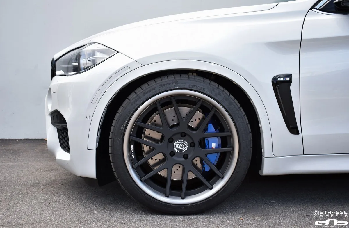 Strasse SM7 Deep Concave on BMW X6 M F16, photo 2