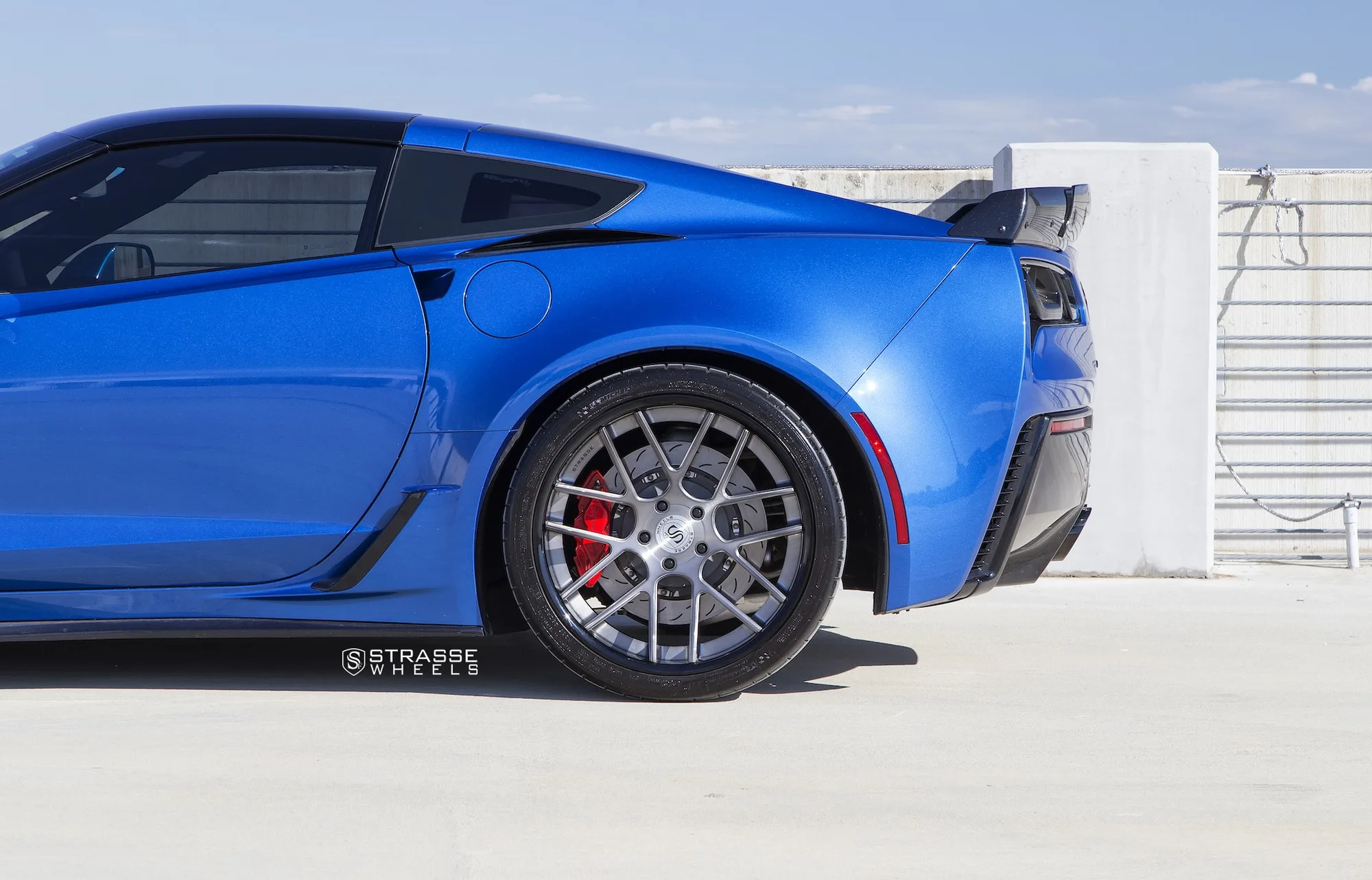 Strasse SM7 Deep Concave on Chevrolet Corvette C7, photo 8