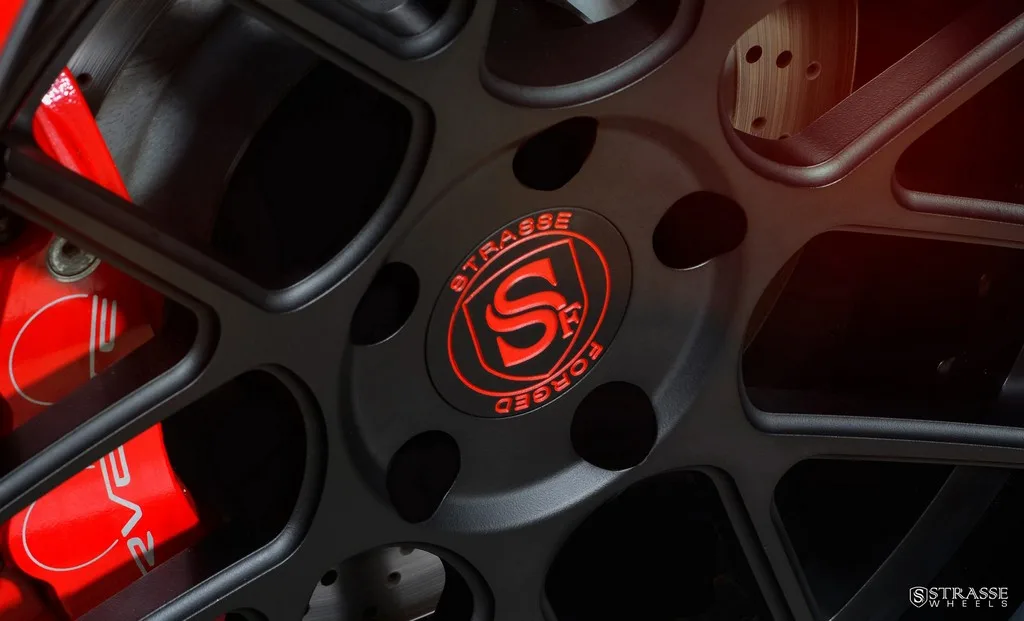 Strasse SM7 Deep Concave on Chevrolet Corvette C6, photo 2