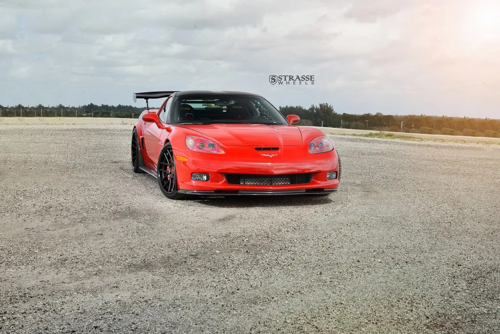 Strasse SM7 Deep Concave on Chevrolet Corvette C6, photo 9