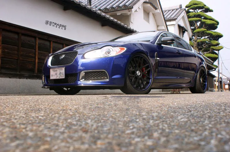 Strasse SM7 Deep Concave on Jaguar XF X250.1