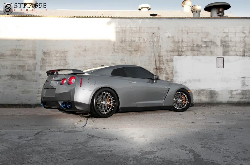 Strasse SM7 Deep Concave on Nissan GT-R R35.1, photo 7