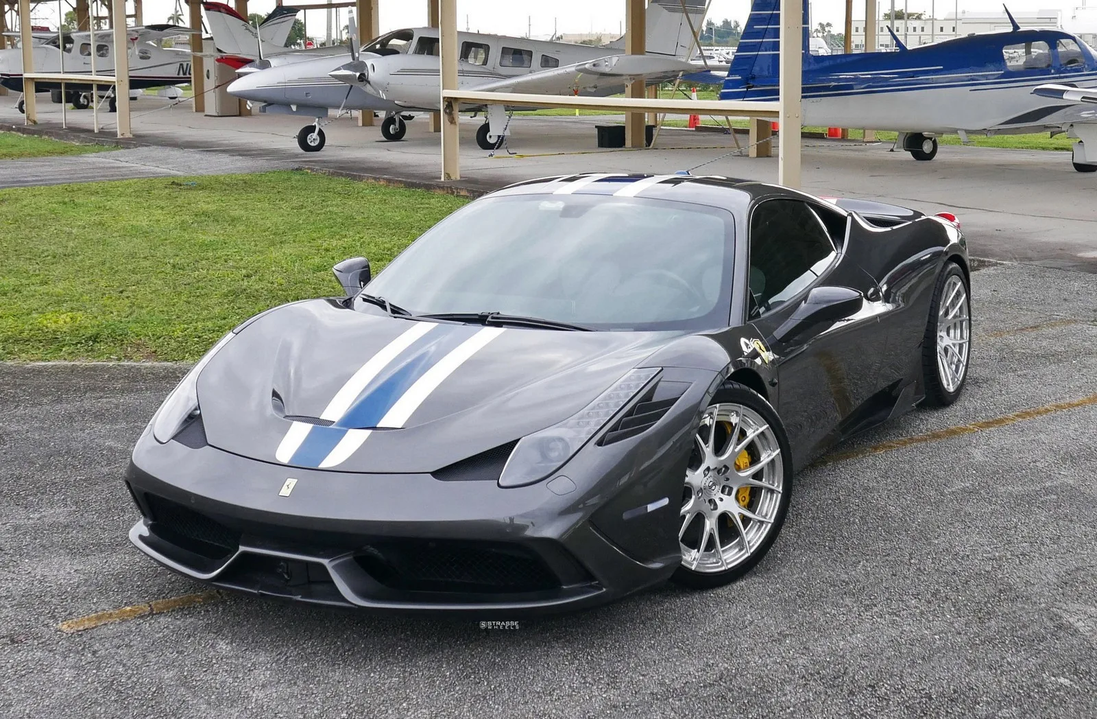 Strasse SM7R Deep Concave Duoblocks on Ferrari 458 Speciale Speciale, photo 4