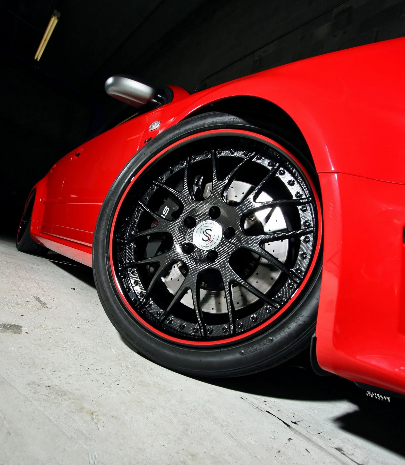 Strasse SM8 Signature Series on Audi RS 4 B7, photo 6