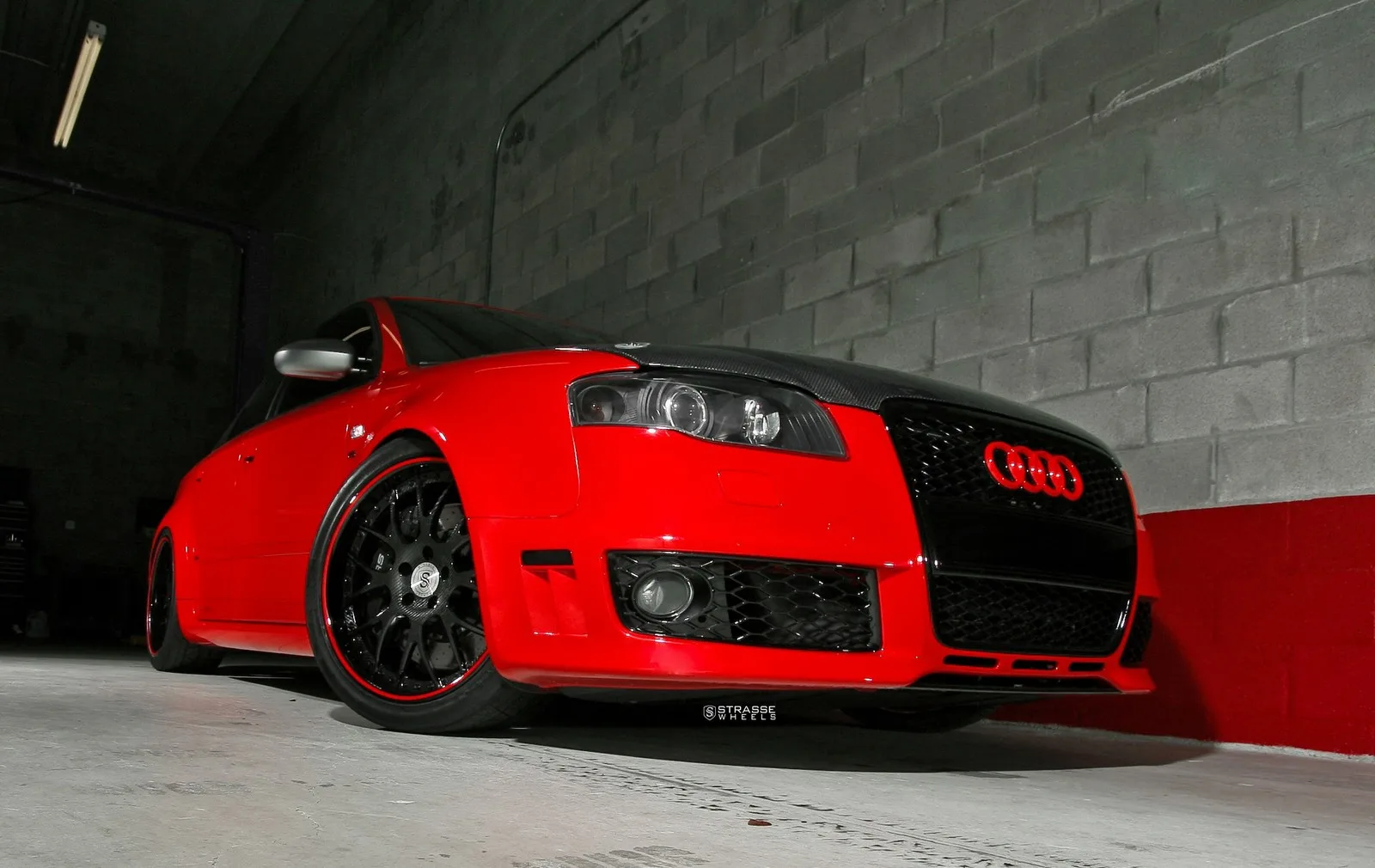 Strasse SM8 Signature Series on Audi RS 4 B7, photo 5
