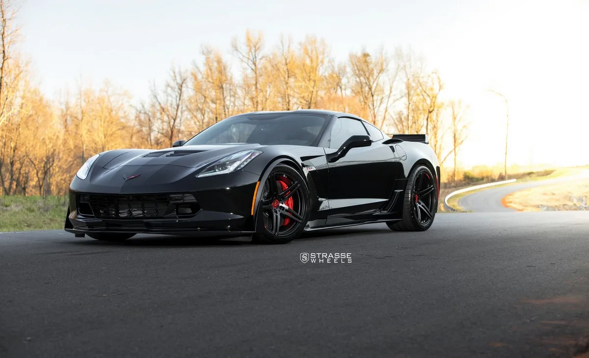 Strasse SP5R Deep Concave Monoblock on Chevrolet Corvette C7, photo 2