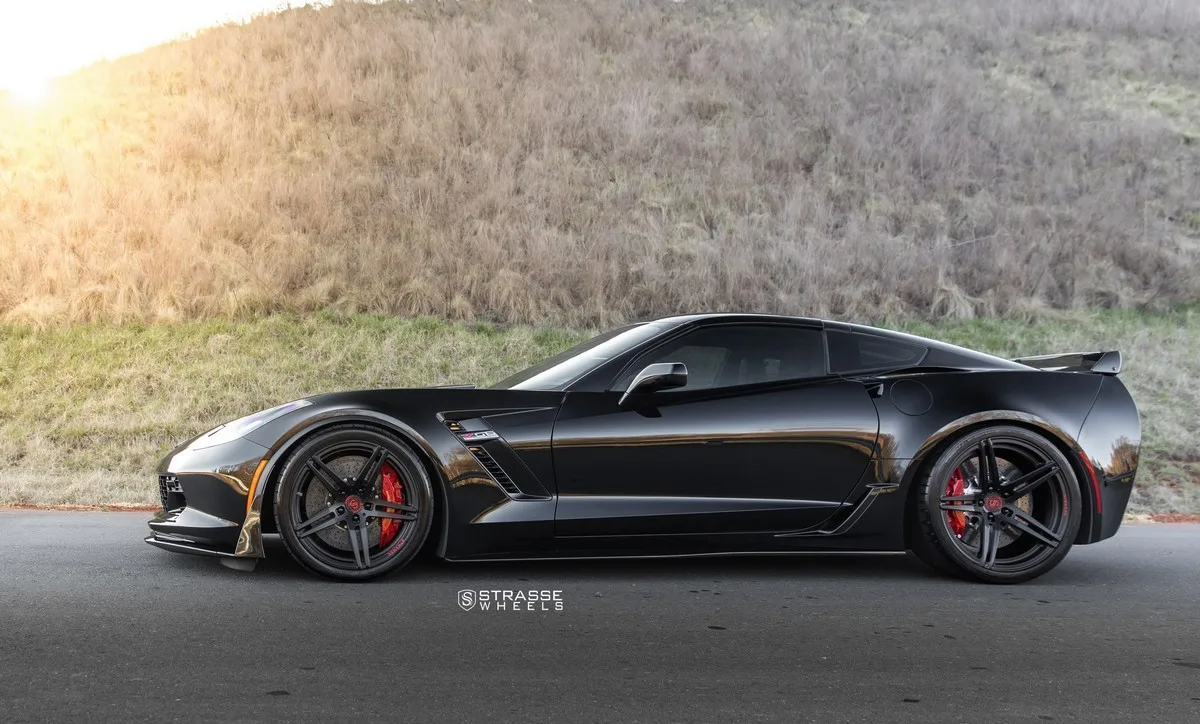 Strasse SP5R Deep Concave Monoblock on Chevrolet Corvette C7, photo 5