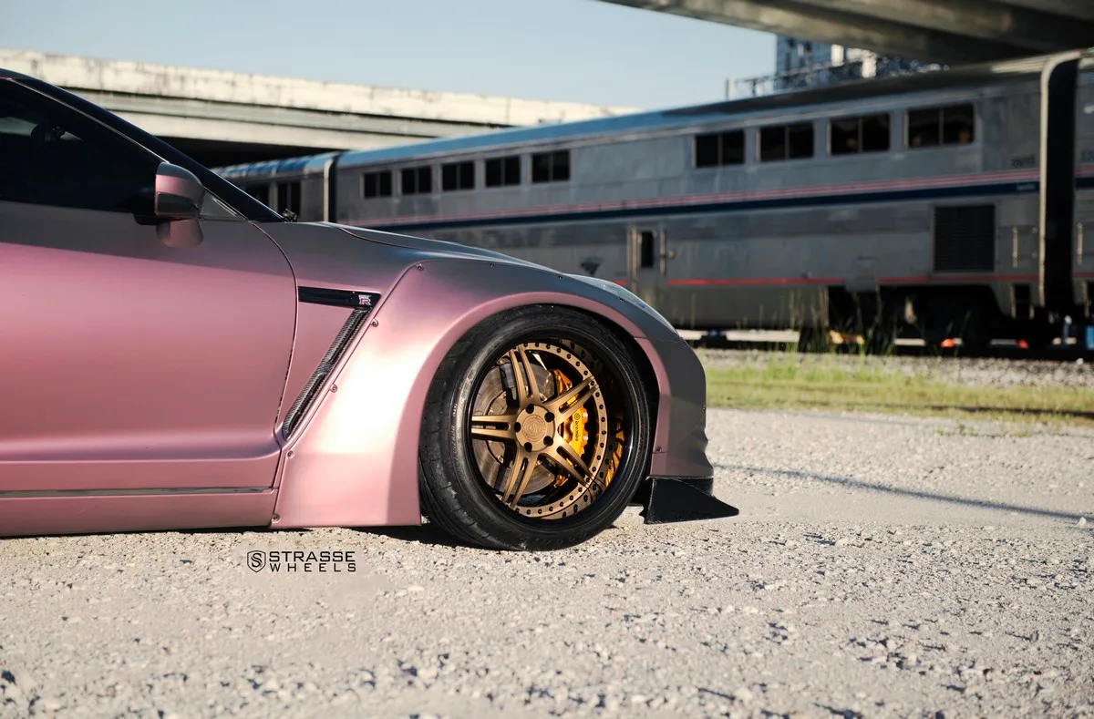 Strasse SP5R Signature Series on Nissan GT-R R35.1, photo 5