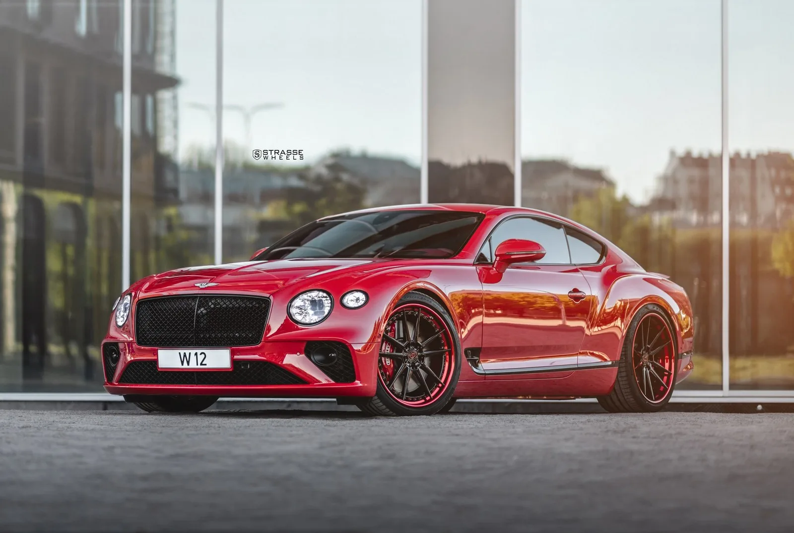 Strasse SV1 Deep Concave FS on Bentley Continental GT 3rd gen