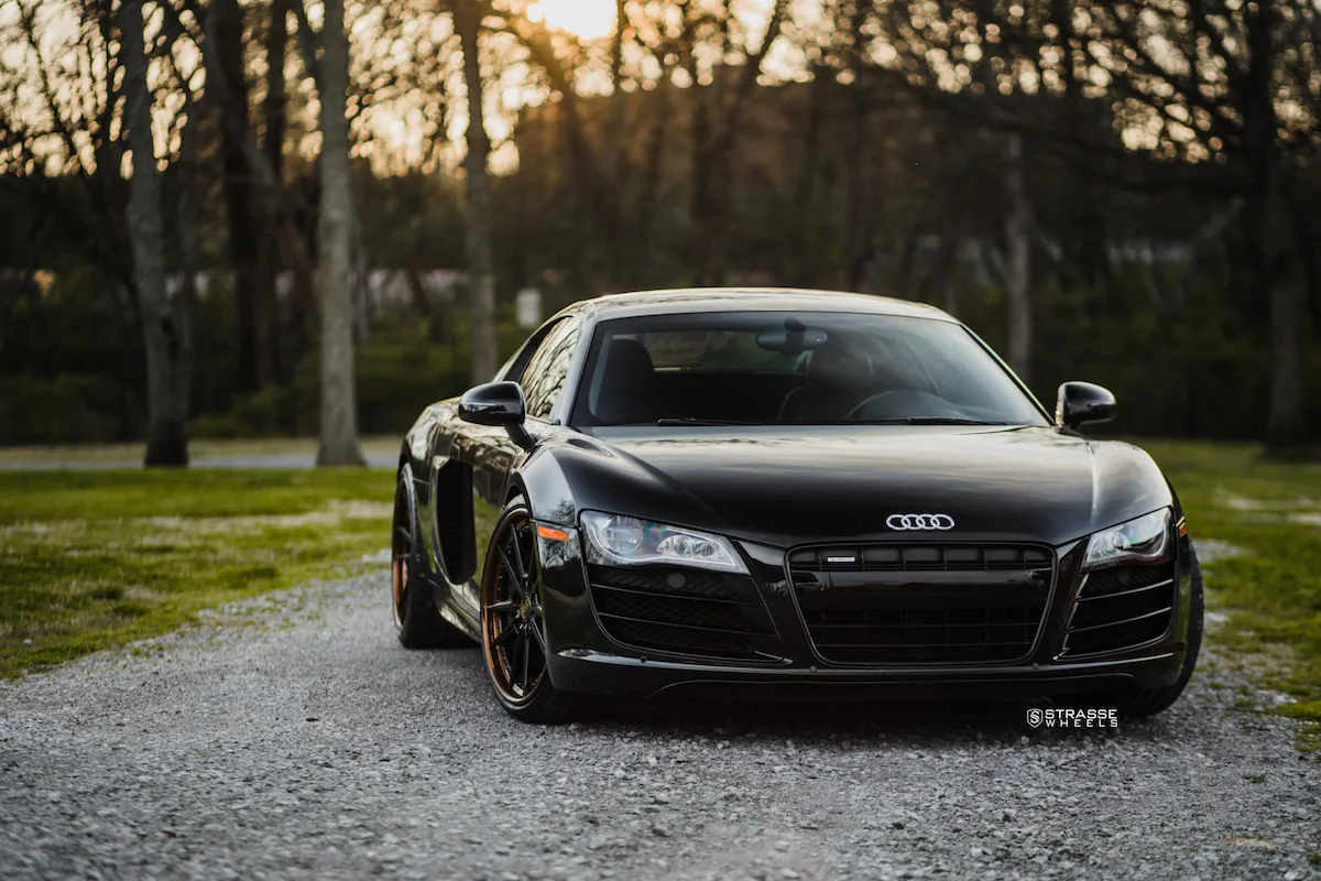 Strasse SV1 Deep Concave FS on Audi R8 Type 42.1