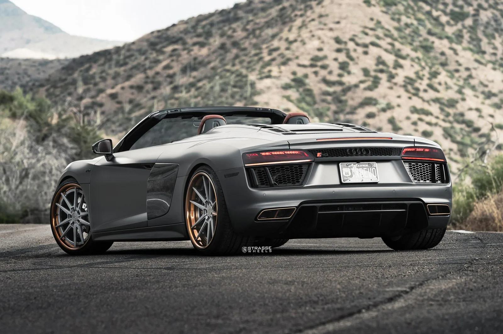 Strasse SV1 Deep Concave FS on Audi R8 Type 4S.1, photo 10