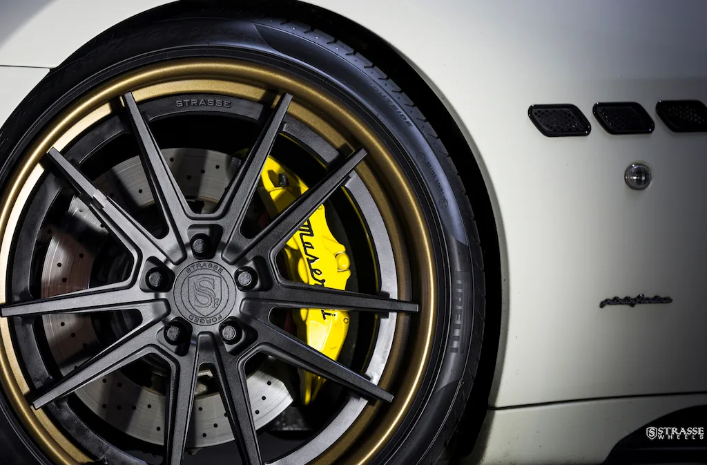 Strasse SV1 Deep Concave FS on Maserati GranTurismo (2007).1, photo 2