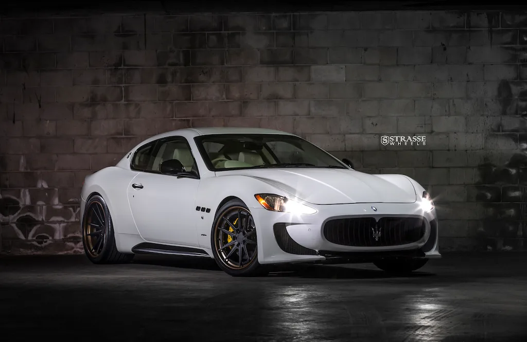 Strasse SV1 Deep Concave FS on Maserati GranTurismo (2007).1
