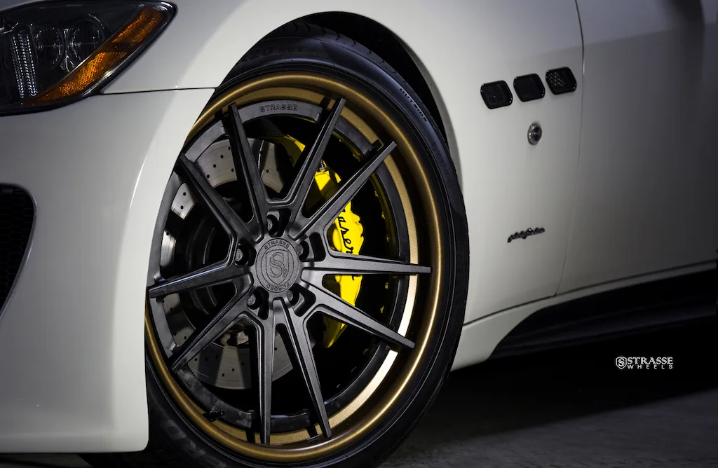 Strasse SV1 Deep Concave FS on Maserati GranTurismo (2007).1, photo 10