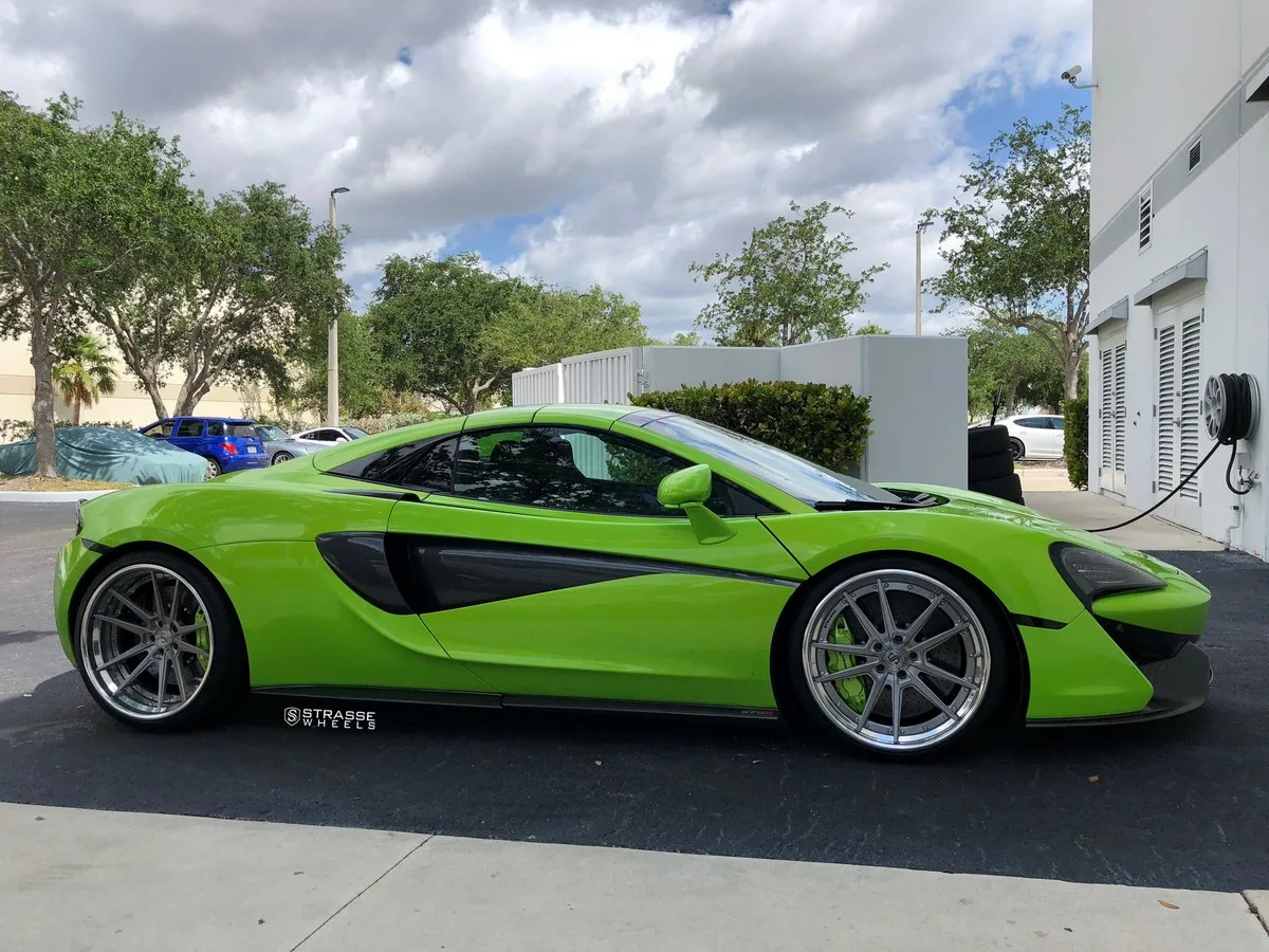 Strasse SV1 Deep Concave FS on McLaren 570S, photo 4