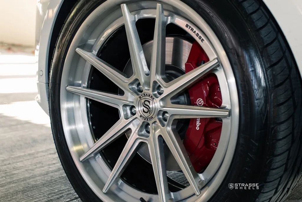 Strasse SV1 Deep Concave FS on Land Rover Range Rover L405.1, photo 4
