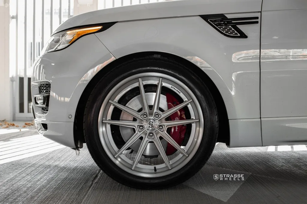 Strasse SV1 Deep Concave FS on Land Rover Range Rover L405.1, photo 6