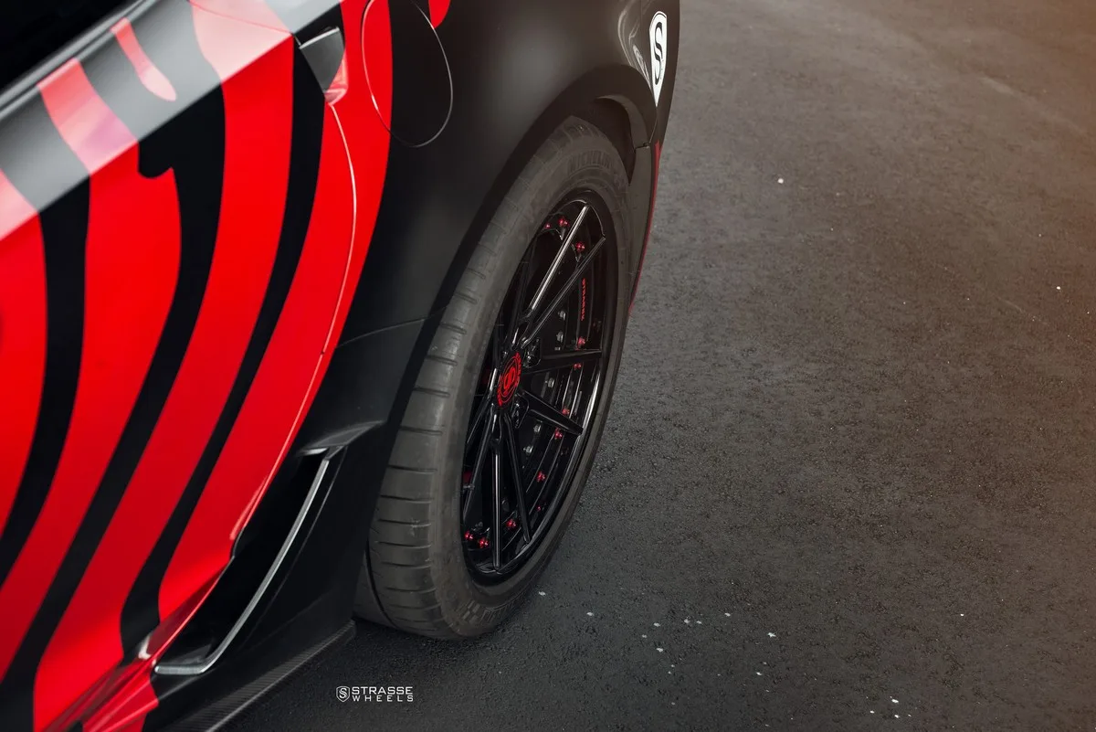 Strasse SV1 Deep Concave FS on Chevrolet Corvette C7, photo 12