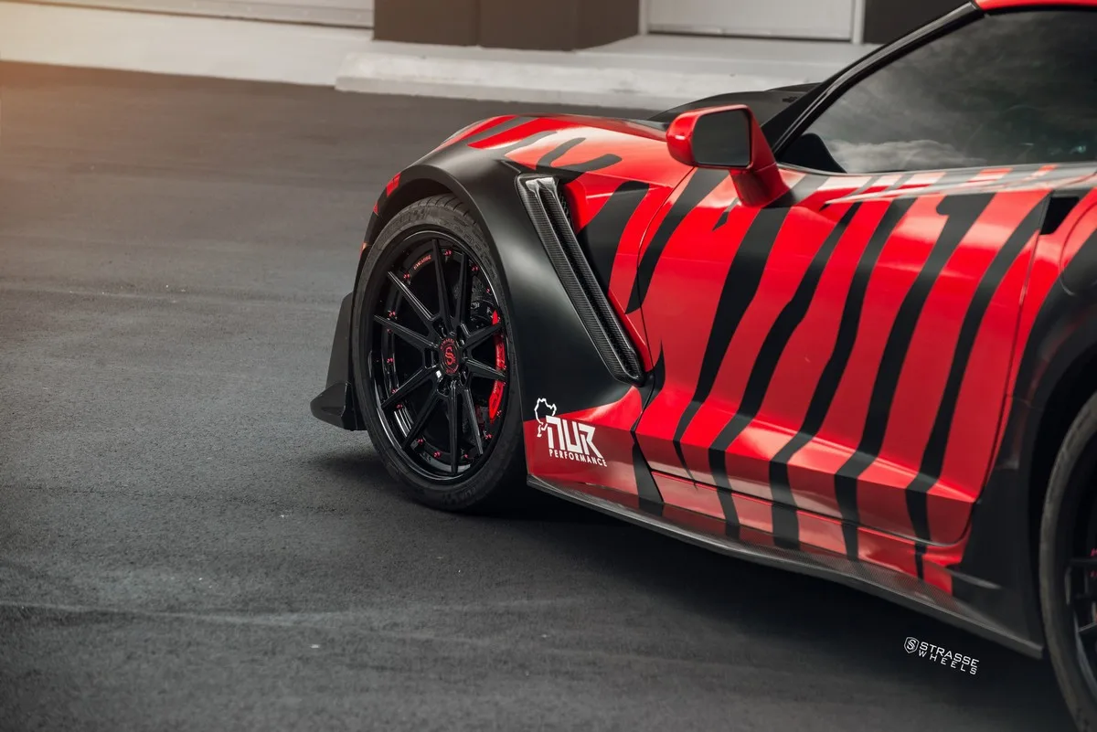 Strasse SV1 Deep Concave FS on Chevrolet Corvette C7, photo 2