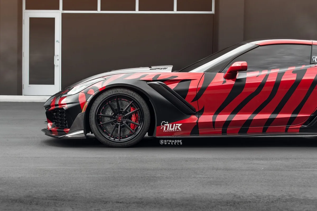 Strasse SV1 Deep Concave FS on Chevrolet Corvette C7, photo 7