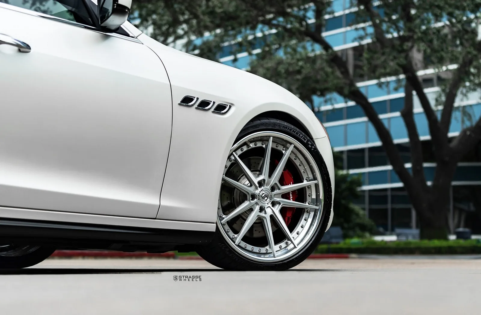 Strasse SV1 Deep Concave FS on Maserati Quattroporte VI (2013).2, photo 3