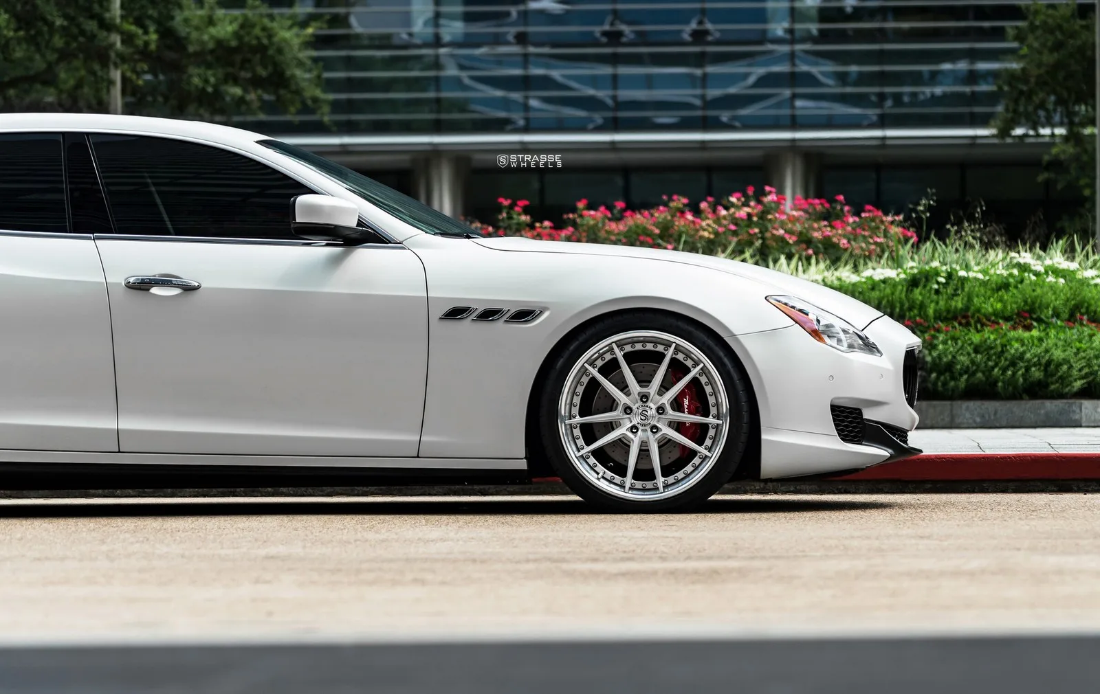 Strasse SV1 Deep Concave FS on Maserati Quattroporte VI (2013).2, photo 4