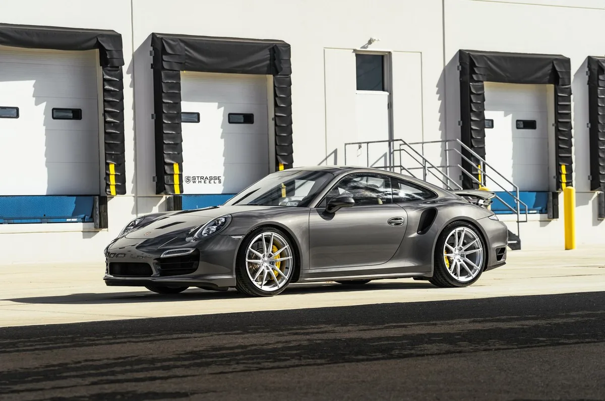 Strasse SV1 Deep Concave Monoblock on Porsche 911 991.1