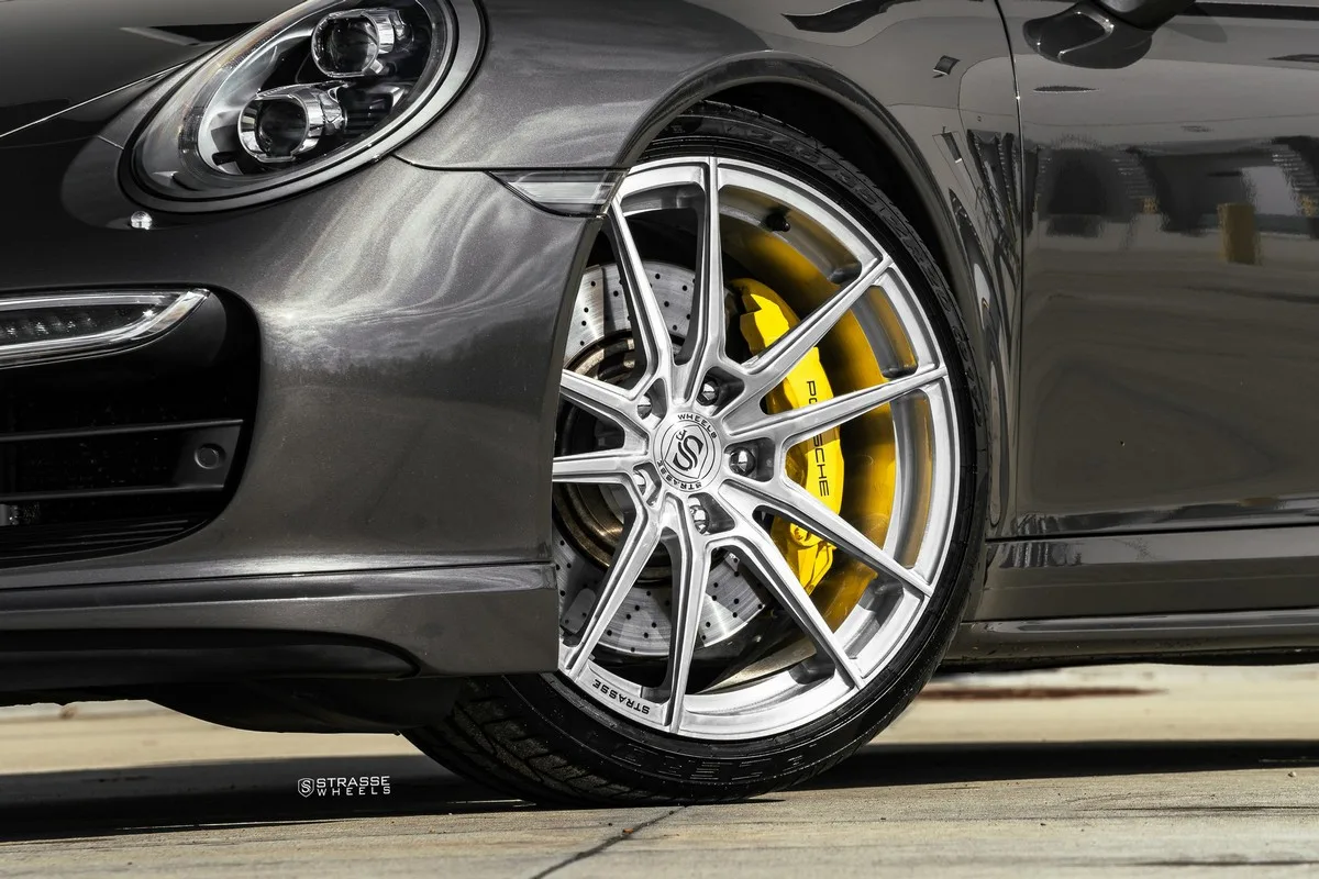 Strasse SV1 Deep Concave Monoblock on Porsche 911 991.1, photo 2