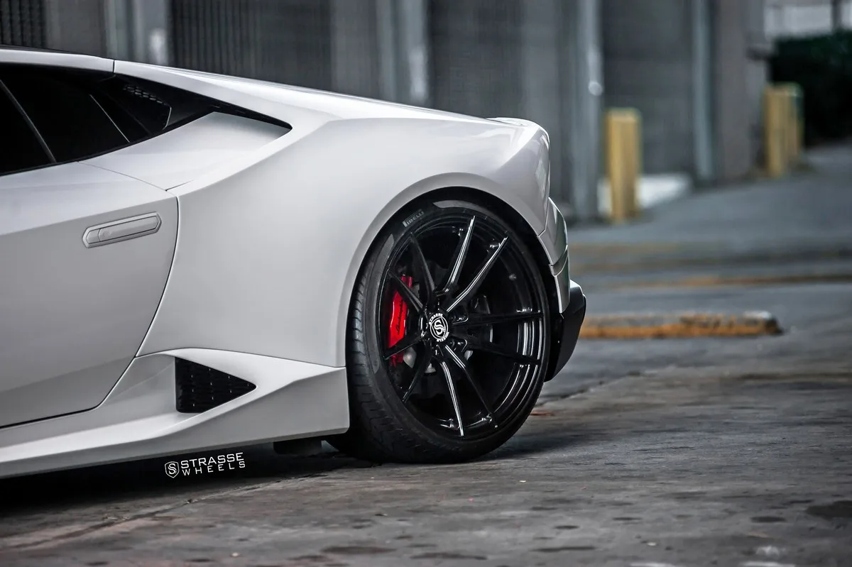 Strasse SV1 Deep Concave Monoblock on Lamborghini Huracan (2014), photo 12