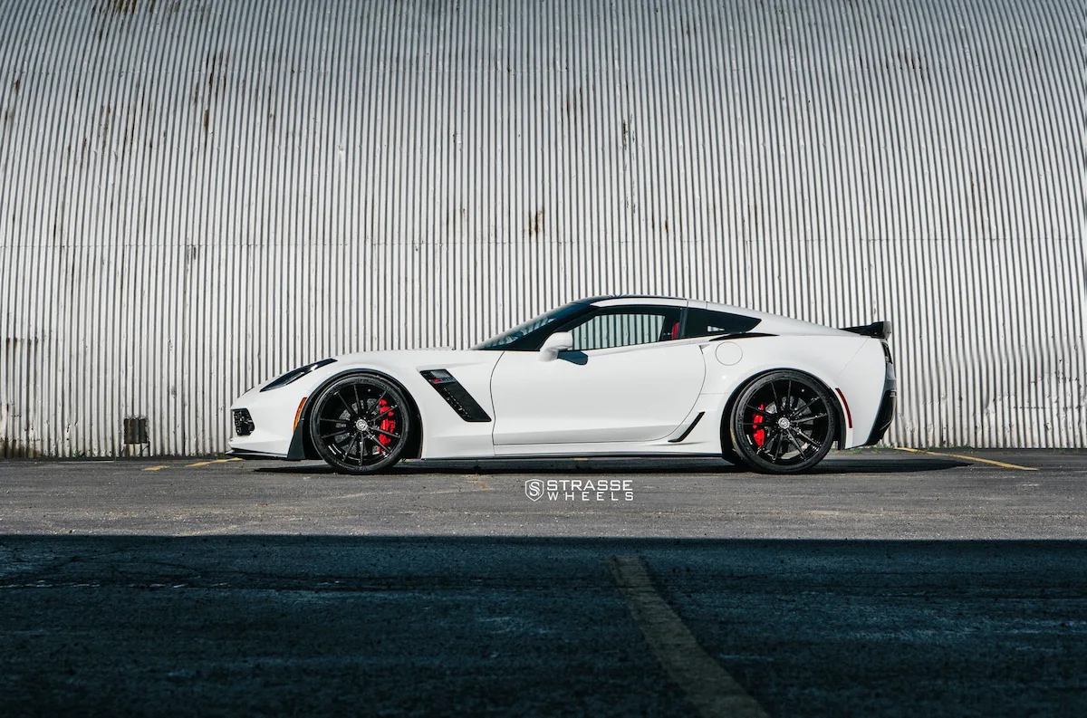 Strasse SV1 Deep Concave Monoblock on Chevrolet Corvette C7