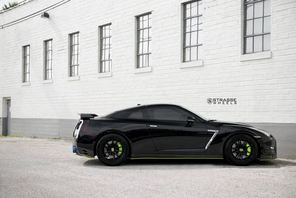 Strasse SV1 Deep Concave Monoblock on Nissan GT-R R35.1, photo 10