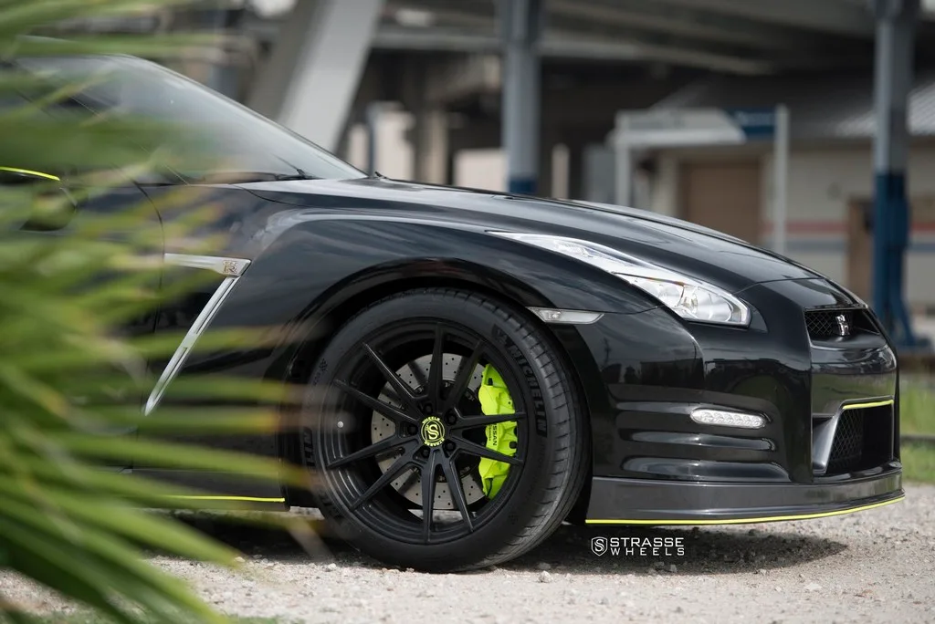 Strasse SV1 Deep Concave Monoblock on Nissan GT-R R35.1, photo 6