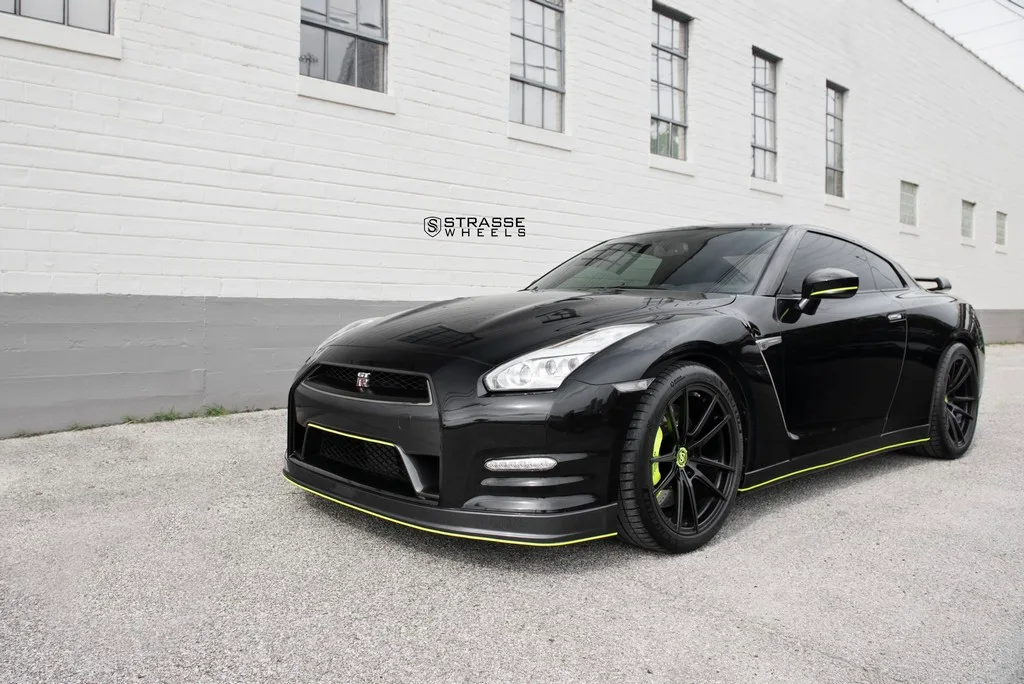 Strasse SV1 Deep Concave Monoblock on Nissan GT-R R35.1, photo 5