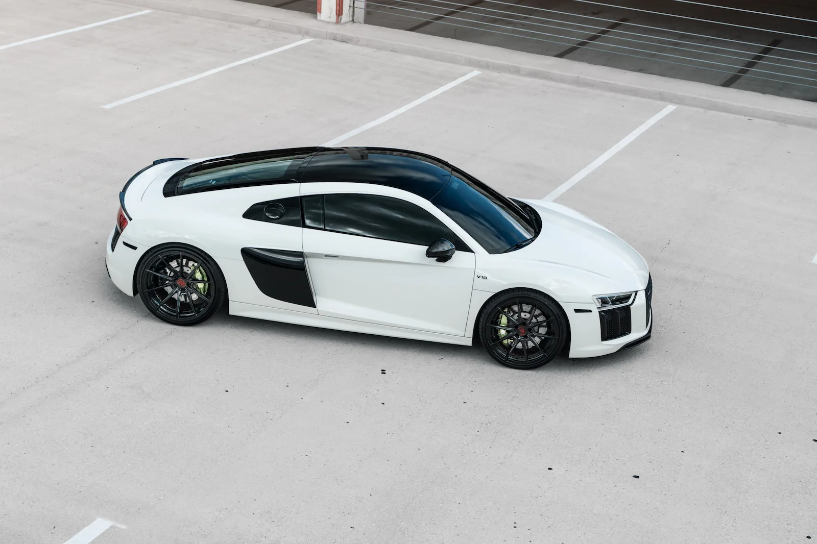 Strasse SV10 Deep Concave Duoblock on Audi R8 Type 4S.1