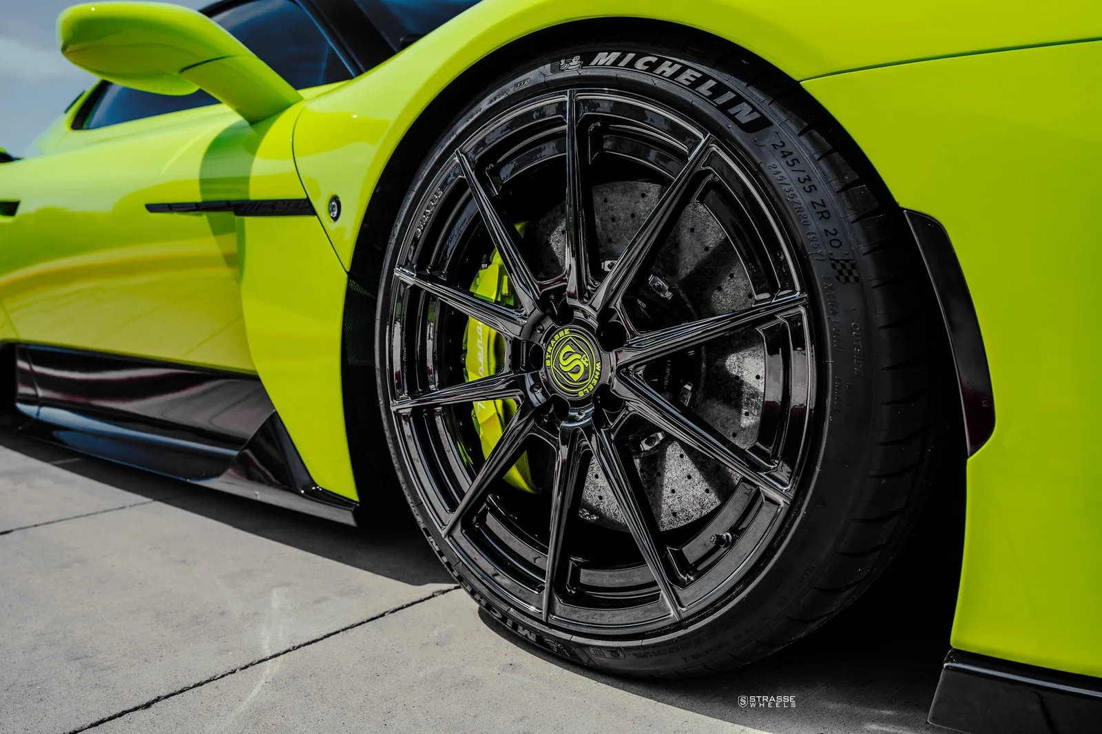 Strasse SV10 Deep Concave Duoblock on Maserati MC20, photo 10