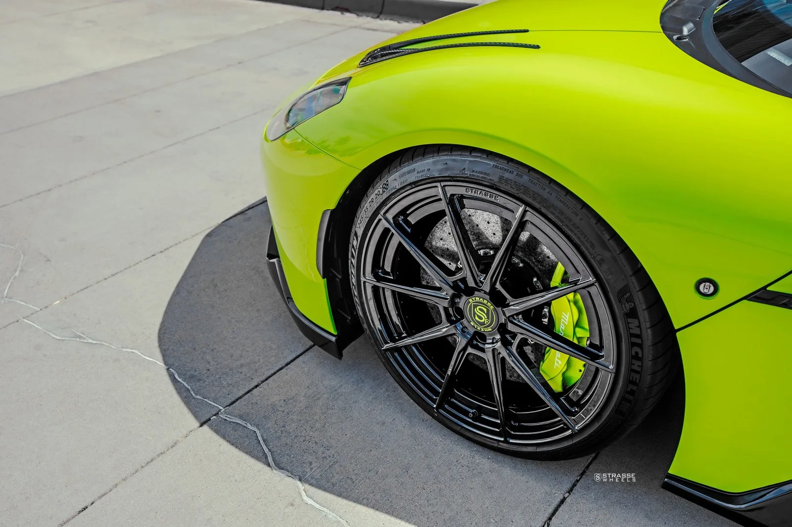 Strasse SV10 Deep Concave Duoblock on Maserati MC20, photo 4