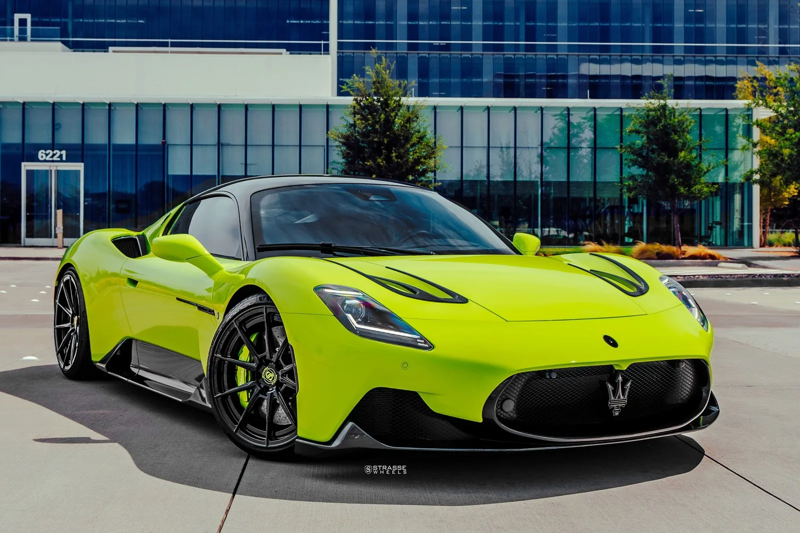 Strasse SV10 Deep Concave Duoblock on Maserati MC20, photo 2