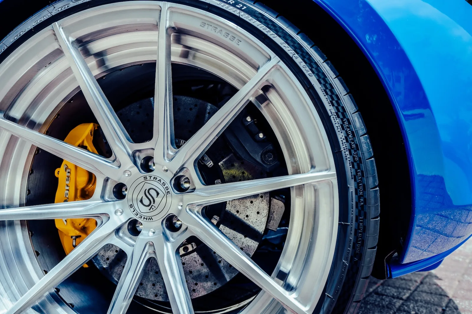 Strasse SV10 Deep Concave Duoblock on McLaren 720S, photo 10