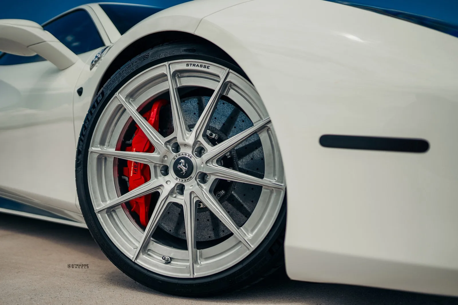Strasse SV10 Deep Concave Duoblock on Ferrari 488, photo 6