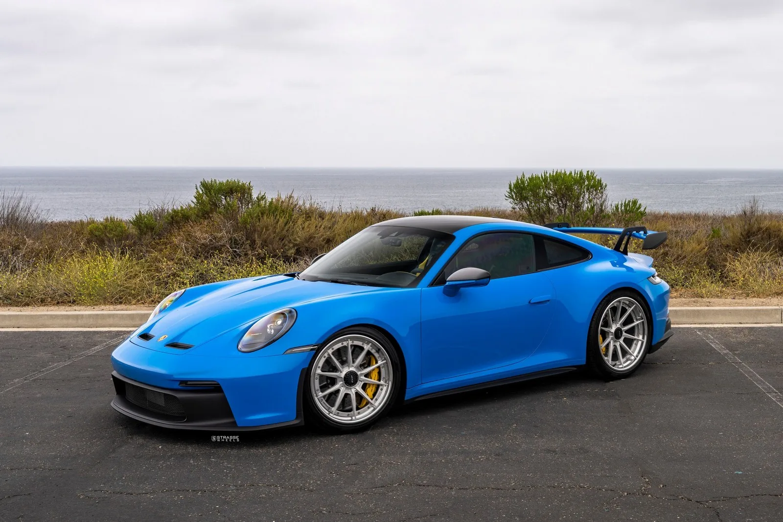 Strasse SV10 Deep Concave FS on Porsche 911 992.1