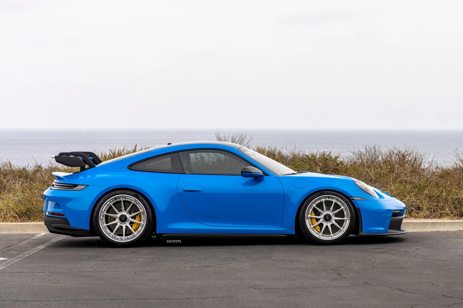 Strasse SV10 Deep Concave FS on Porsche 911 992.1, photo 7