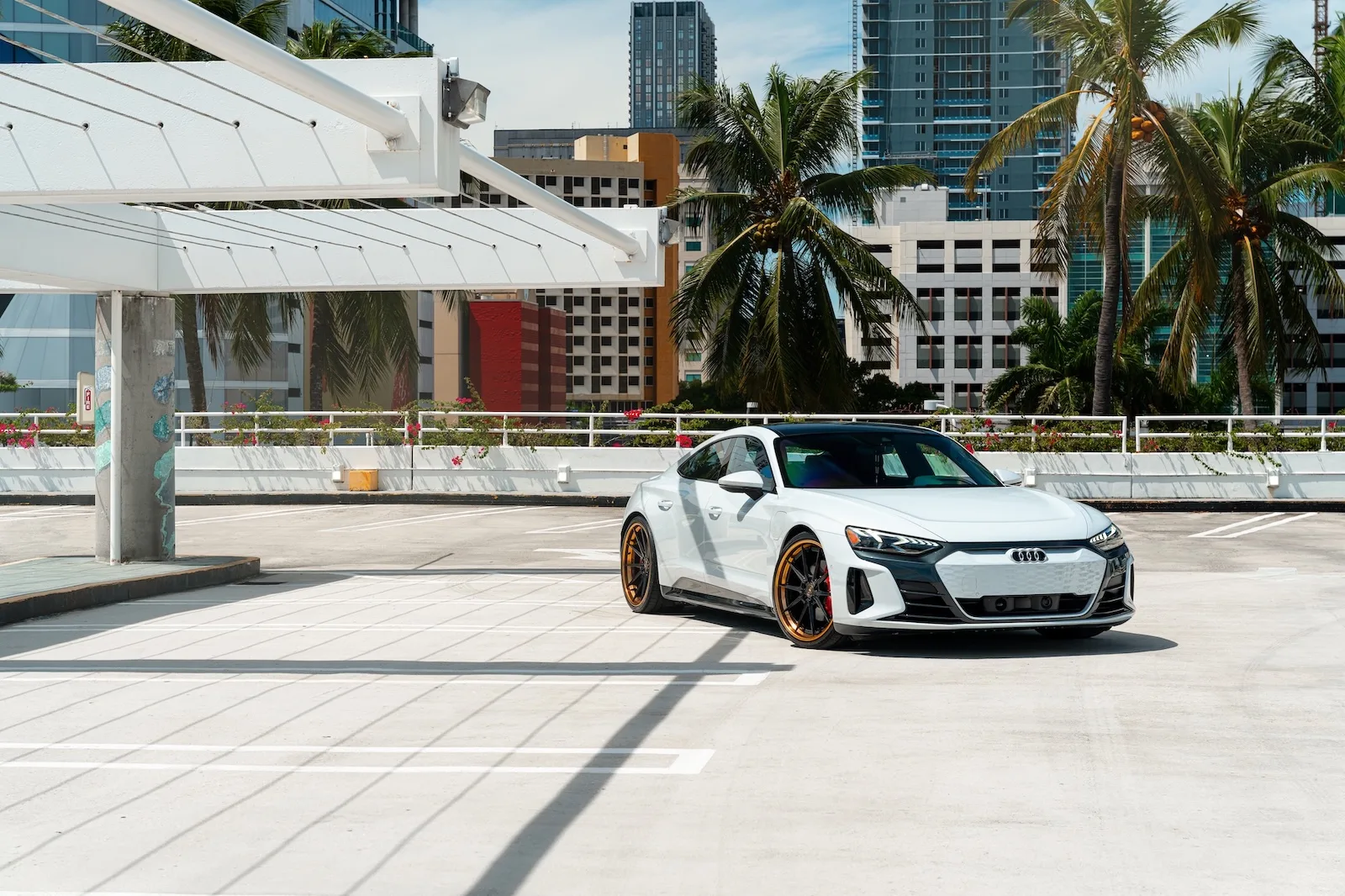 Strasse SV10 Deep Concave FS on Audi e-tron GT J1.2, photo 2