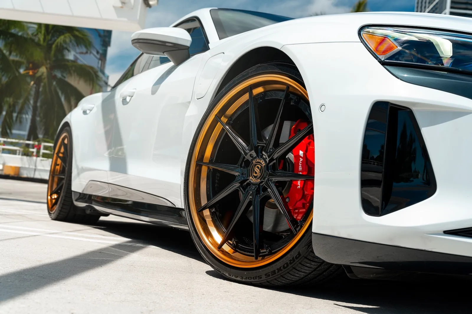 Strasse SV10 Deep Concave FS on Audi e-tron GT J1.2, photo 5