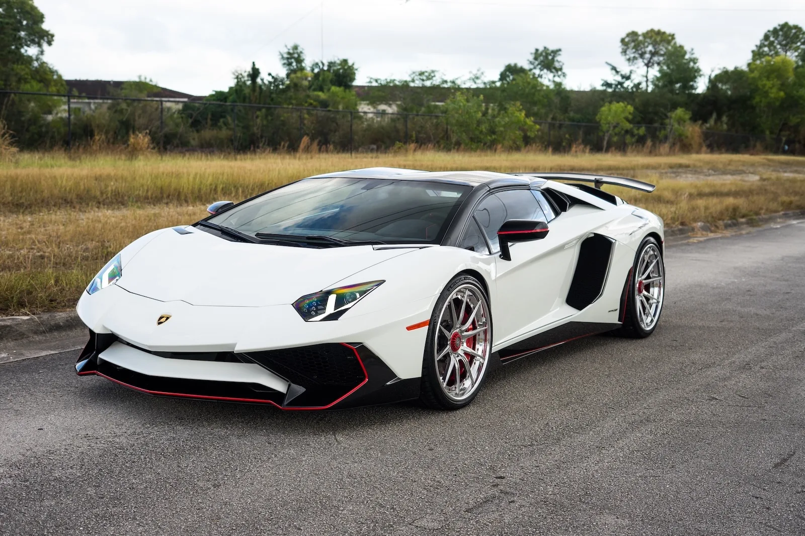 Strasse SV10 Deep Concave FS on Lamborghini Aventador First Gen.2, photo 2