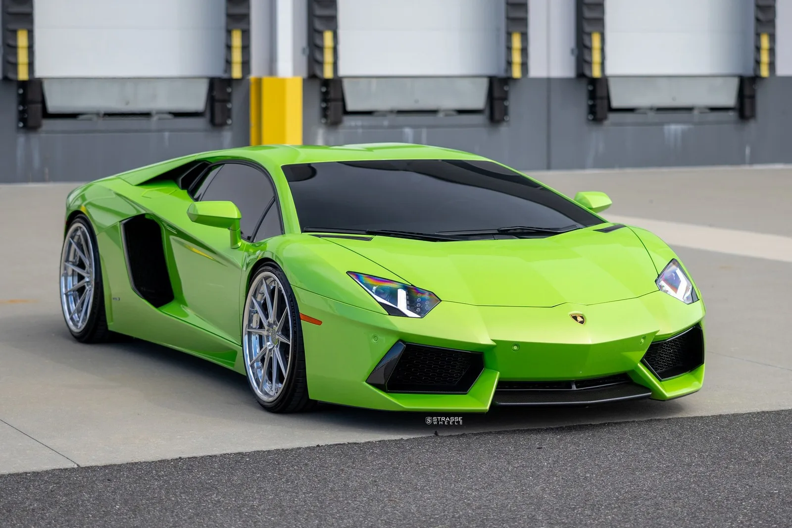 Strasse SV10 Deep Concave FS on Lamborghini Aventador First Gen.1, photo 12