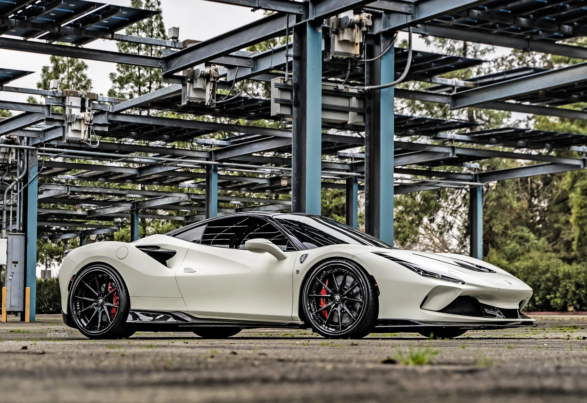 Strasse SV10 Deep Concave FS on Ferrari F8 F142MFL, photo 9