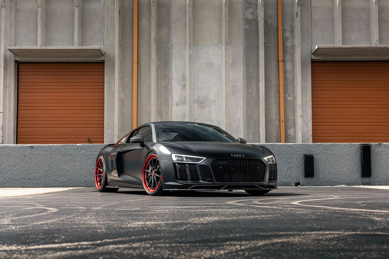 Strasse SV10 Deep Concave FS on Audi R8 Type 4S.1, photo 6