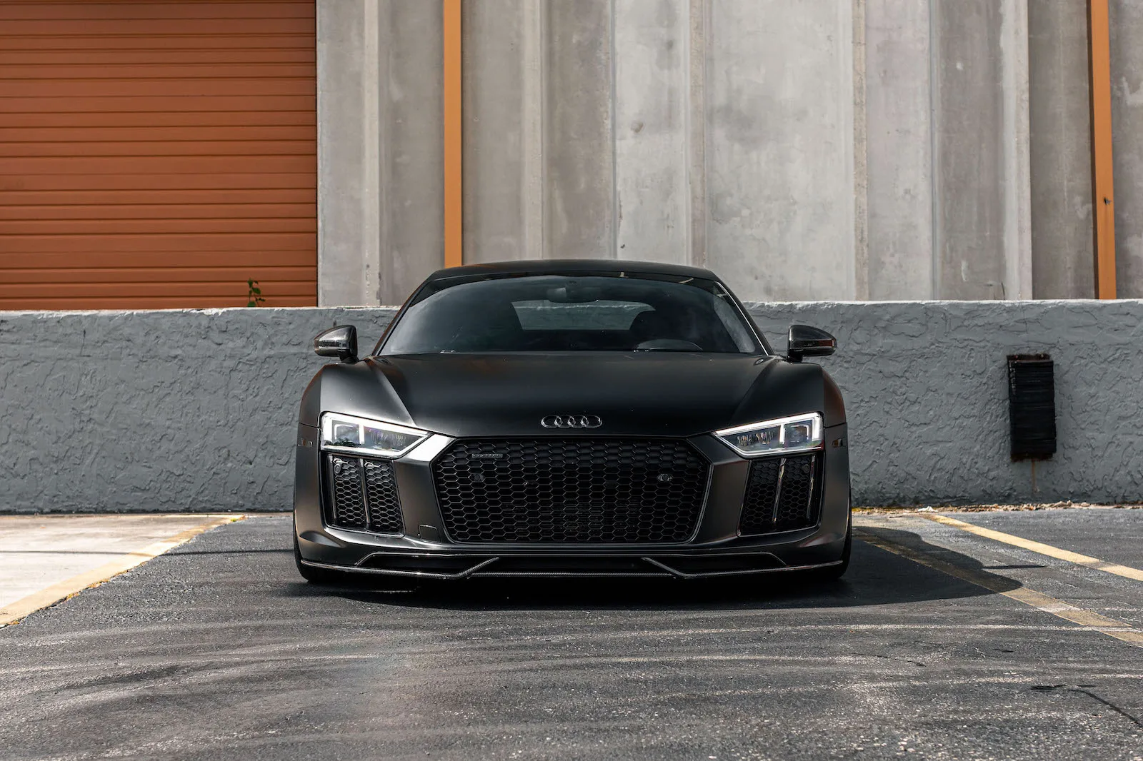 Strasse SV10 Deep Concave FS on Audi R8 Type 4S.1, photo 2